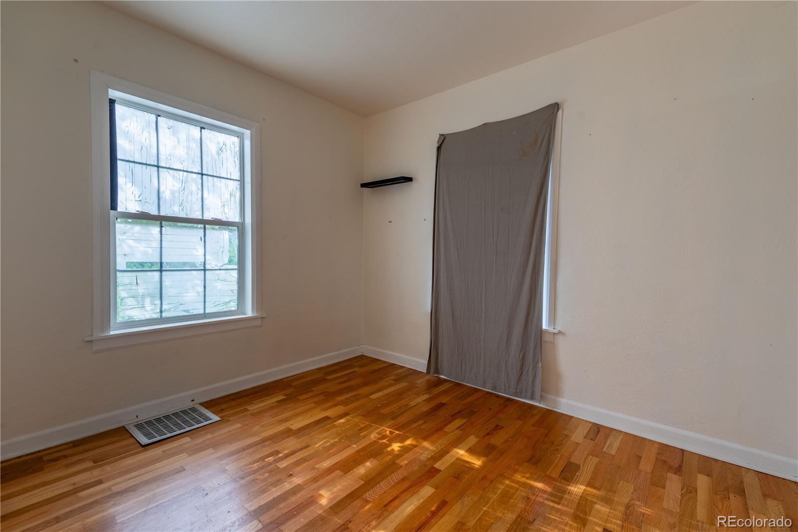 MLS Image #10 for 3140 w girard avenue,englewood, Colorado