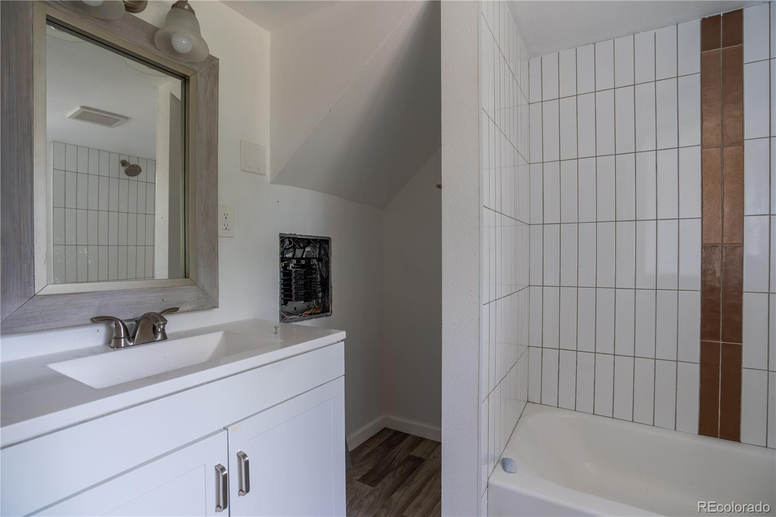 MLS Image #15 for 3140 w girard avenue,englewood, Colorado