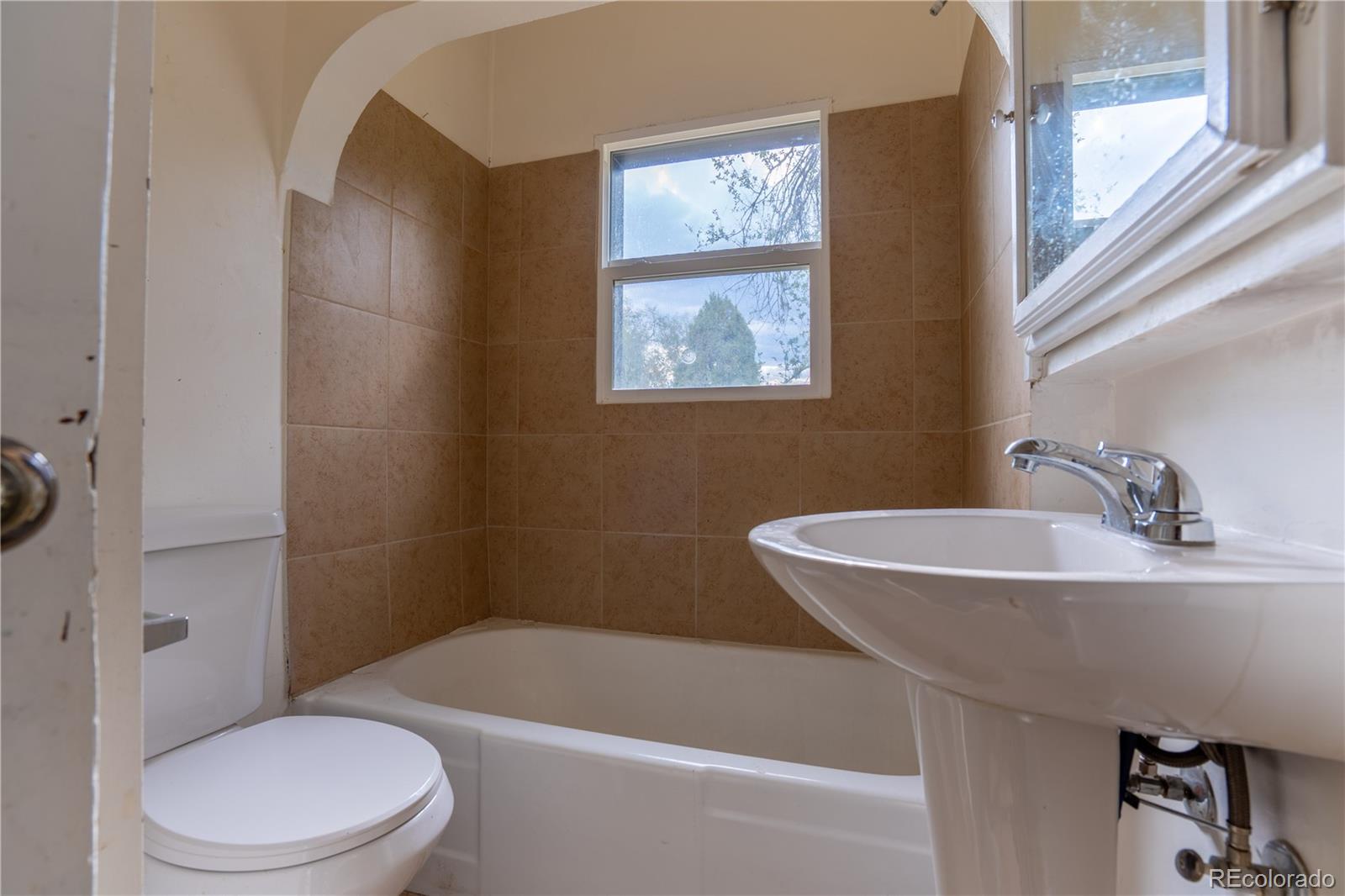 MLS Image #9 for 3140 w girard avenue,englewood, Colorado