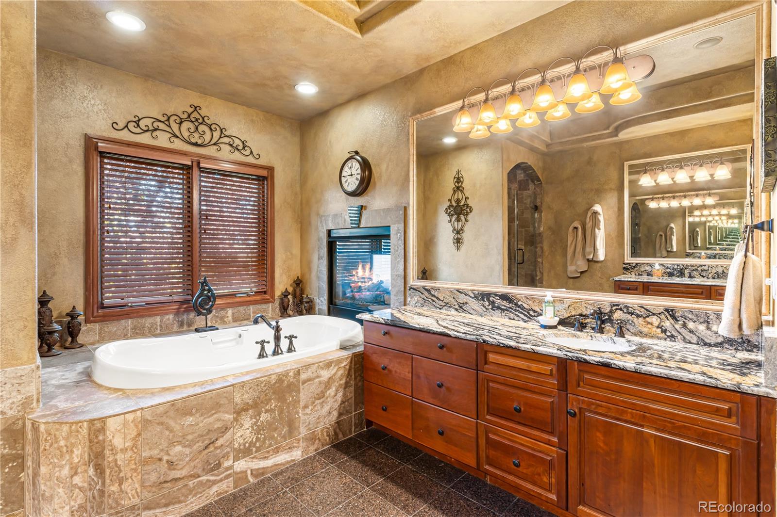 MLS Image #24 for 16213  red deer court,morrison, Colorado