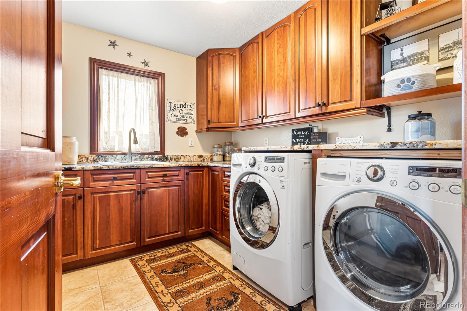 MLS Image #35 for 16213  red deer court,morrison, Colorado