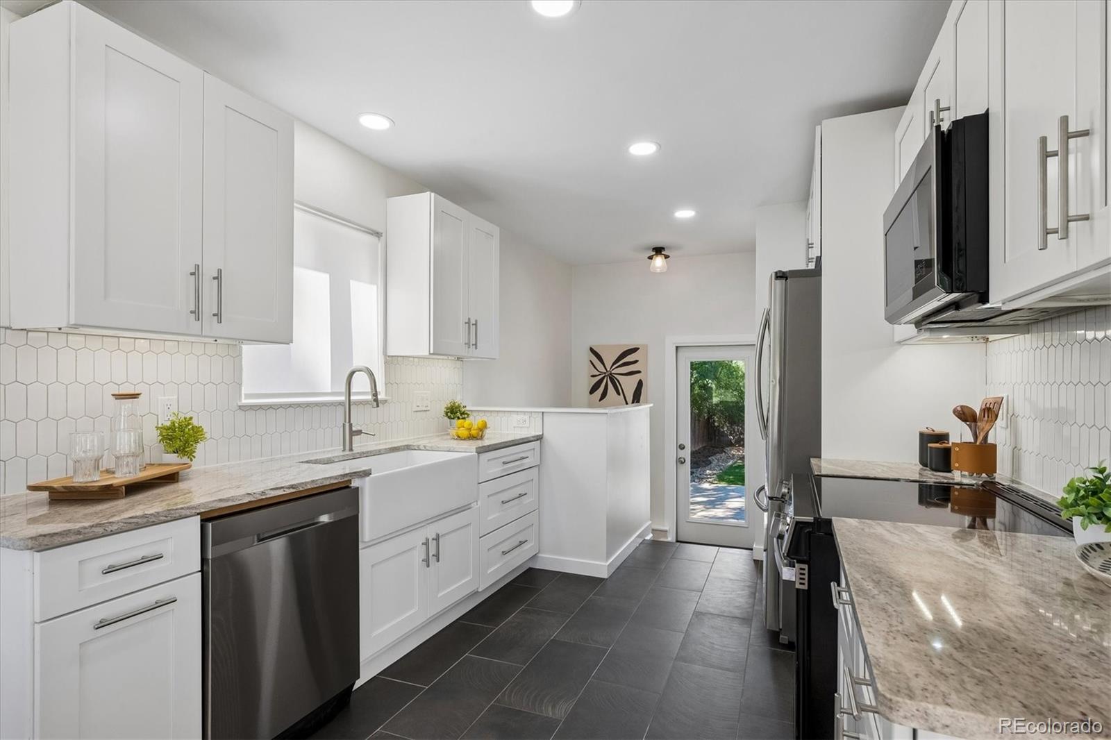 MLS Image #15 for 865  grape street,denver, Colorado