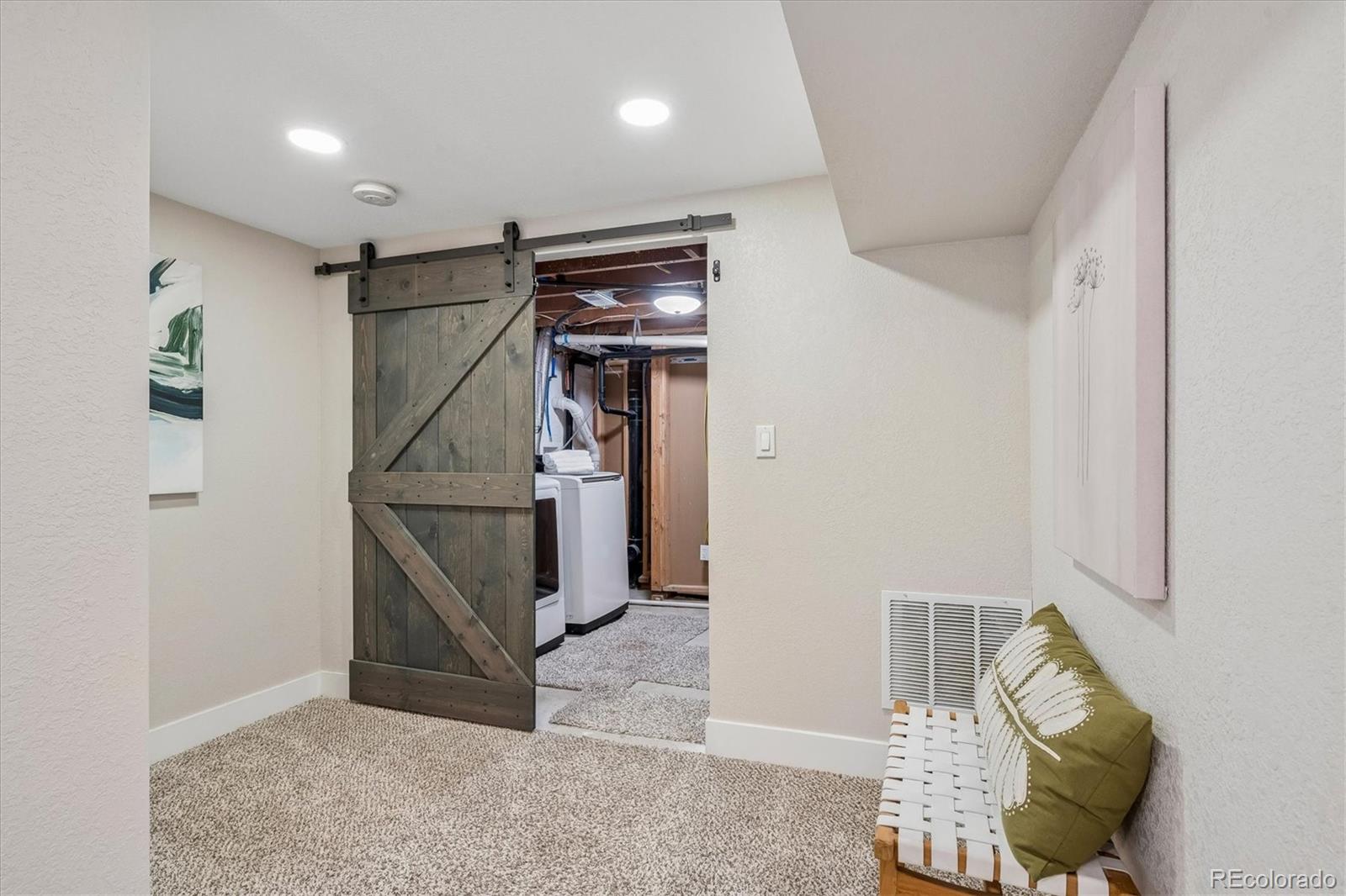 MLS Image #38 for 865  grape street,denver, Colorado