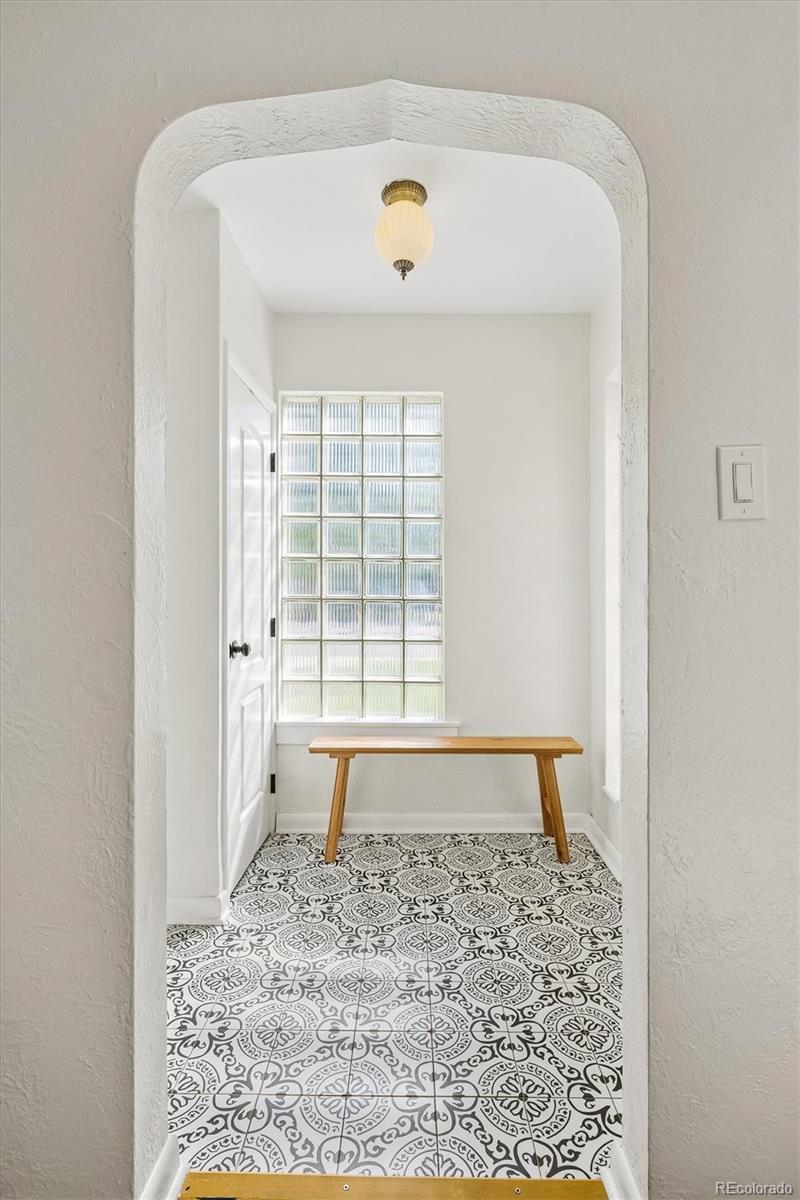 MLS Image #4 for 865  grape street,denver, Colorado