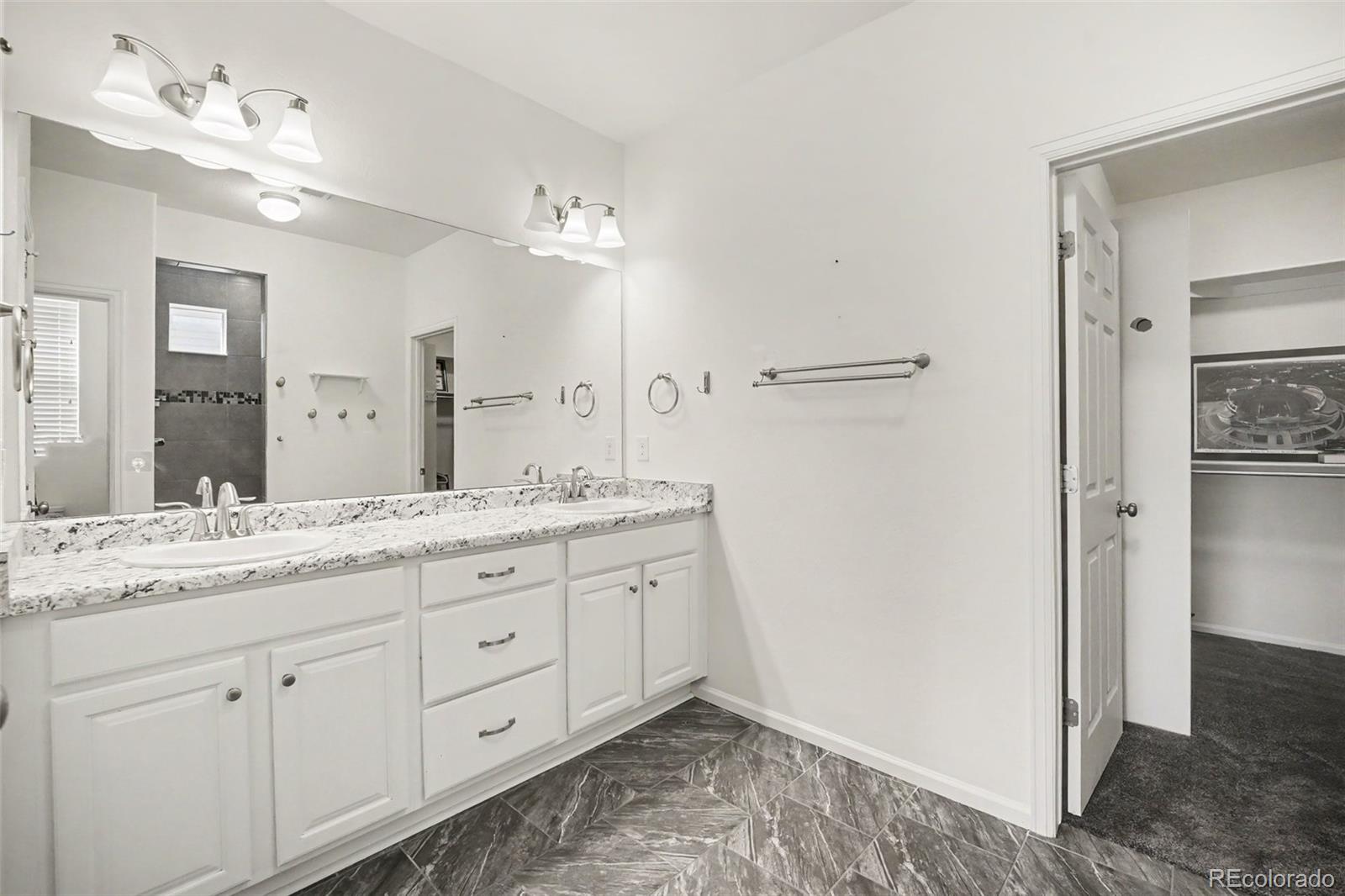 MLS Image #20 for 18754  robins drive,denver, Colorado