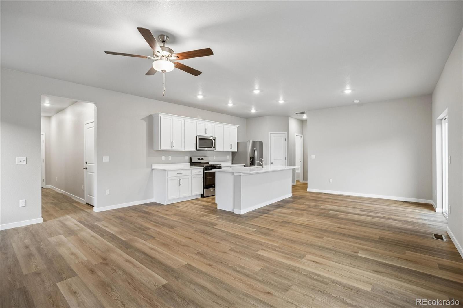 MLS Image #9 for 965  cascade falls street,severance, Colorado