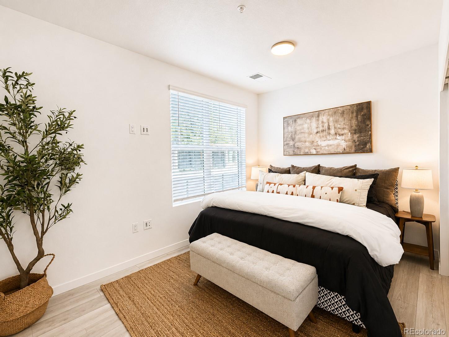 MLS Image #8 for 1650 n sheridan boulevard 203,denver, Colorado