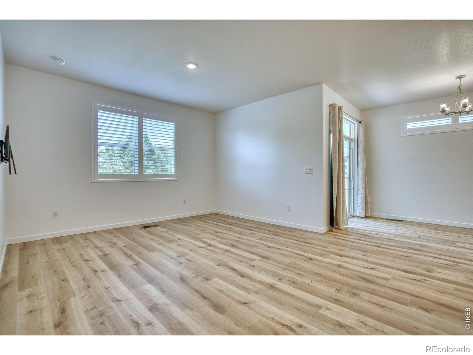 MLS Image #4 for 1456  mullers drive,windsor, Colorado