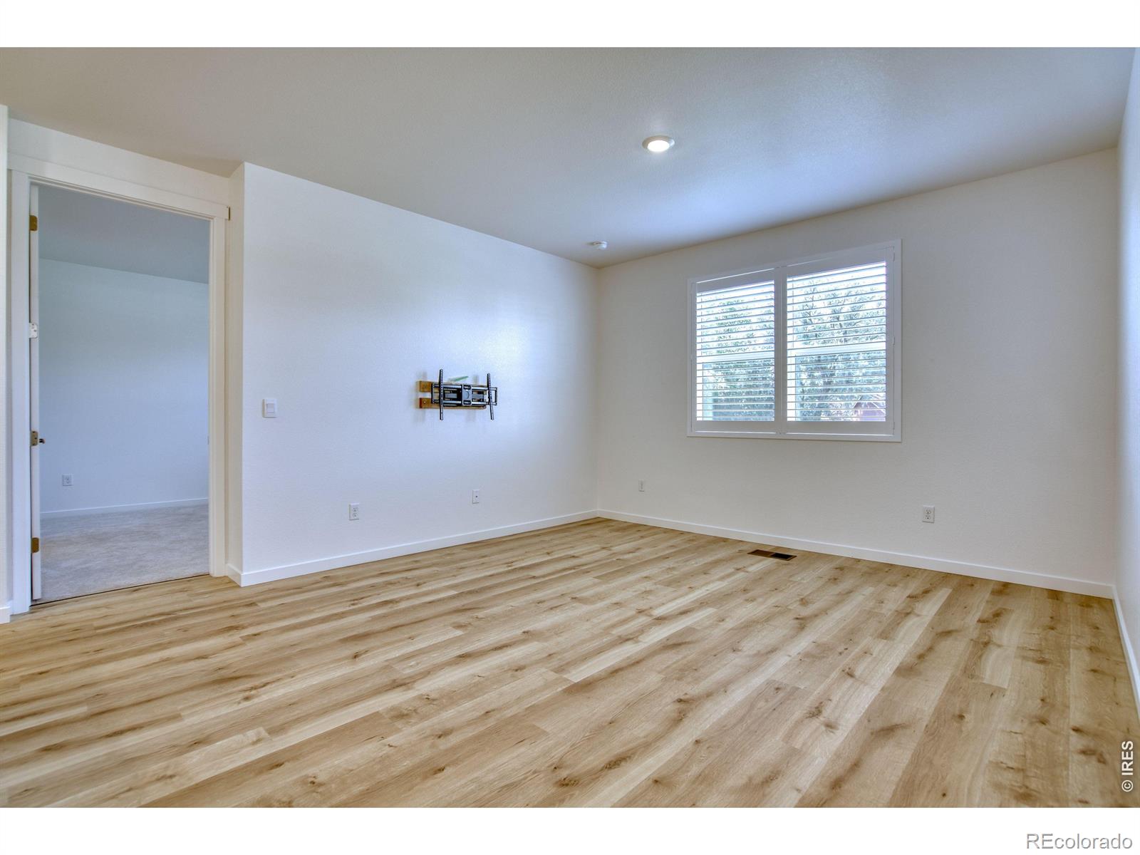 MLS Image #5 for 1456  mullers drive,windsor, Colorado