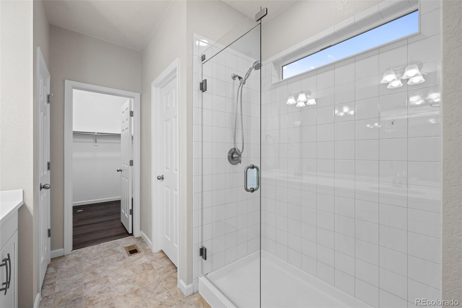 MLS Image #28 for 639 n waterloo court,aurora, Colorado