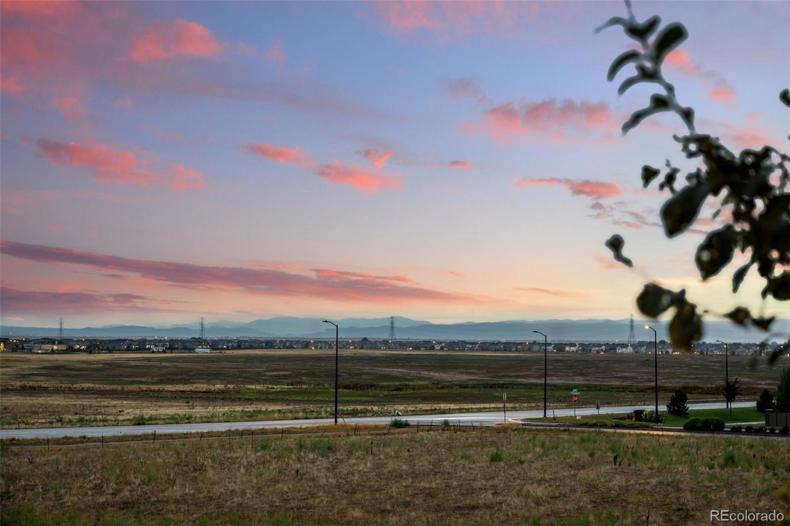 MLS Image #48 for 639 n waterloo court,aurora, Colorado