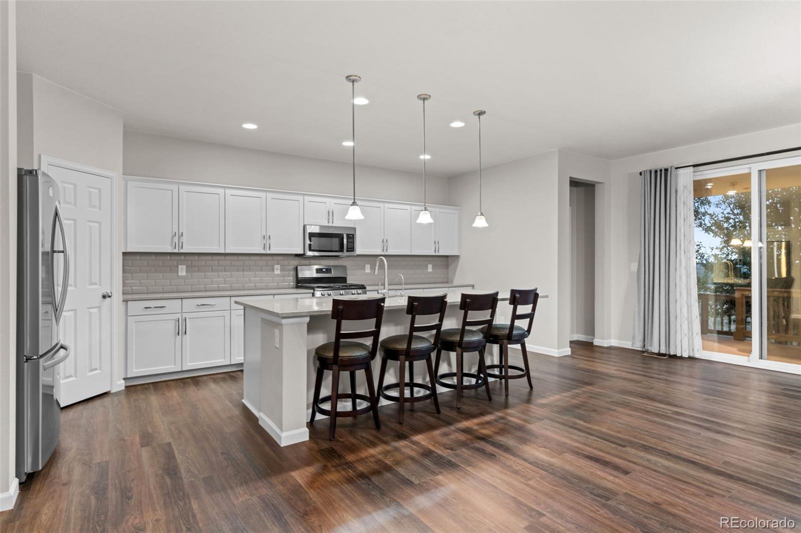 MLS Image #7 for 639 n waterloo court,aurora, Colorado