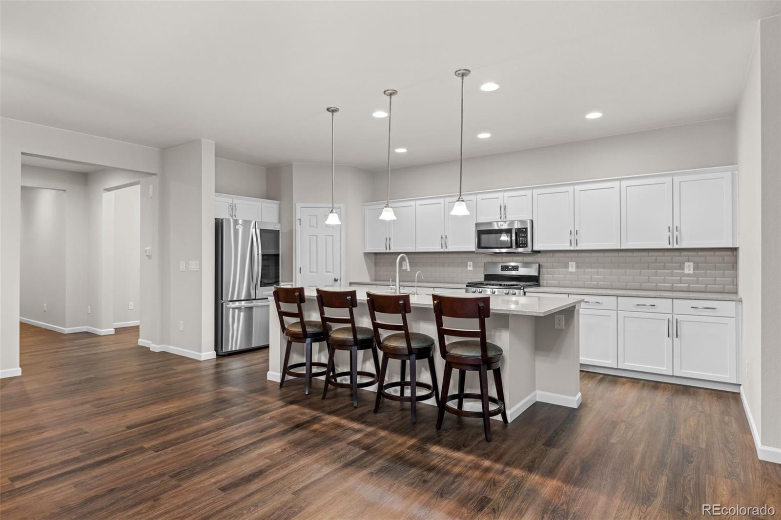 MLS Image #8 for 639 n waterloo court,aurora, Colorado