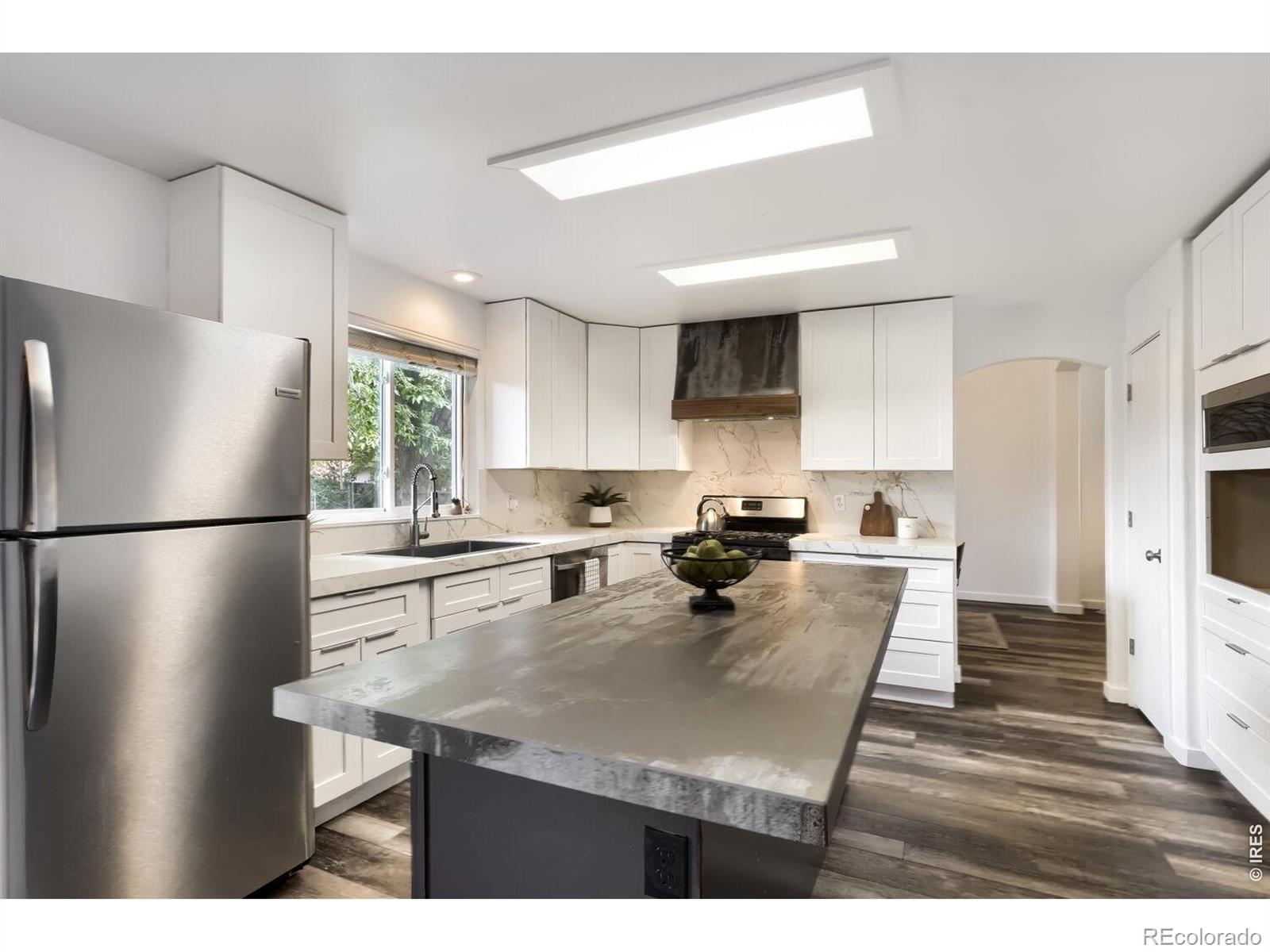MLS Image #2 for 660  parthenon court,lafayette, Colorado