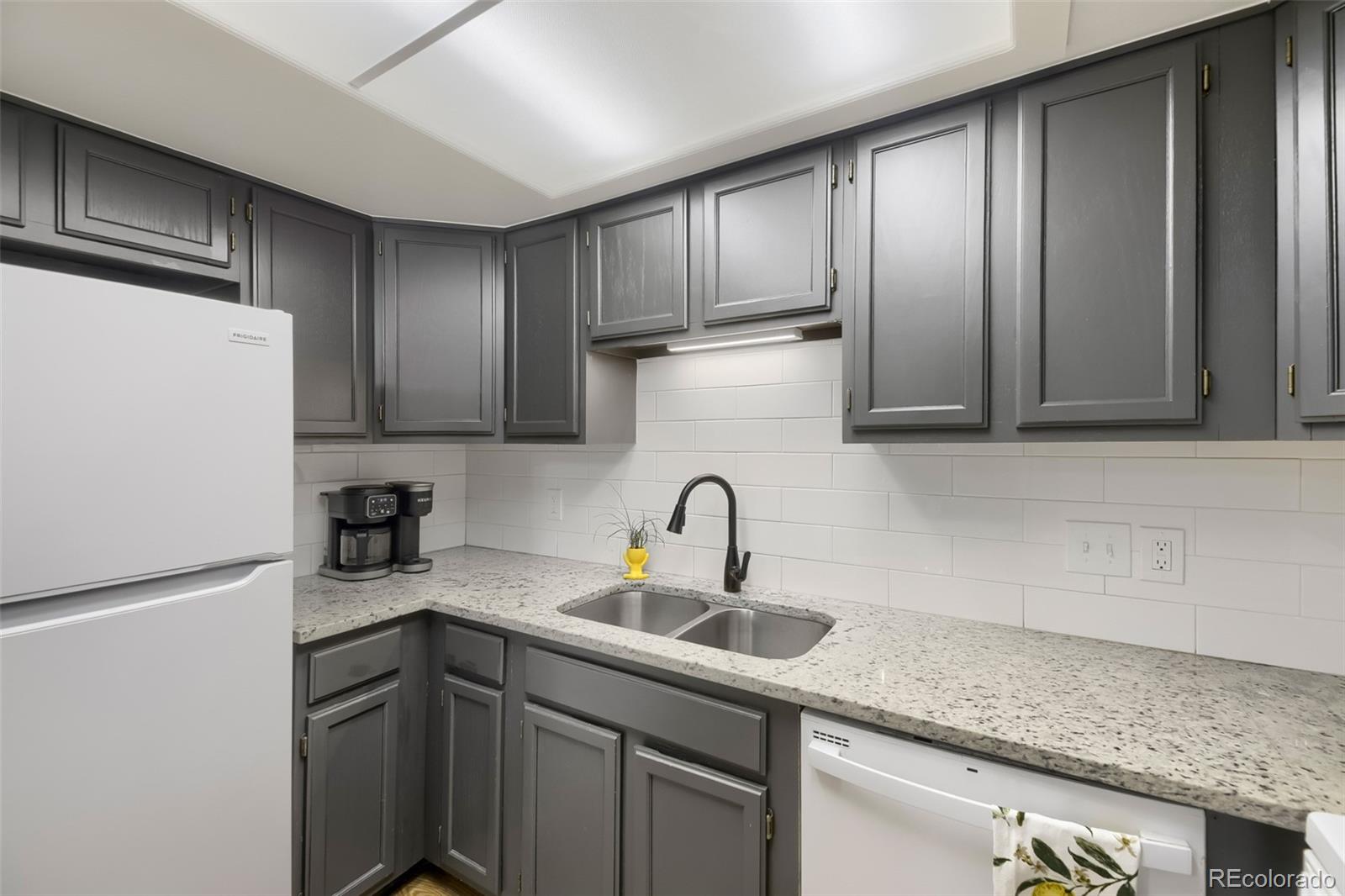 MLS Image #6 for 12065 w chenango drive,morrison, Colorado