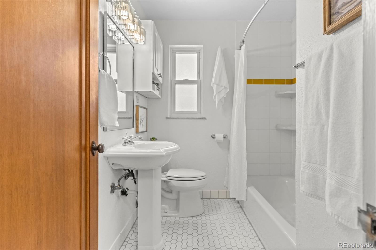 MLS Image #16 for 1085 s adams street,denver, Colorado