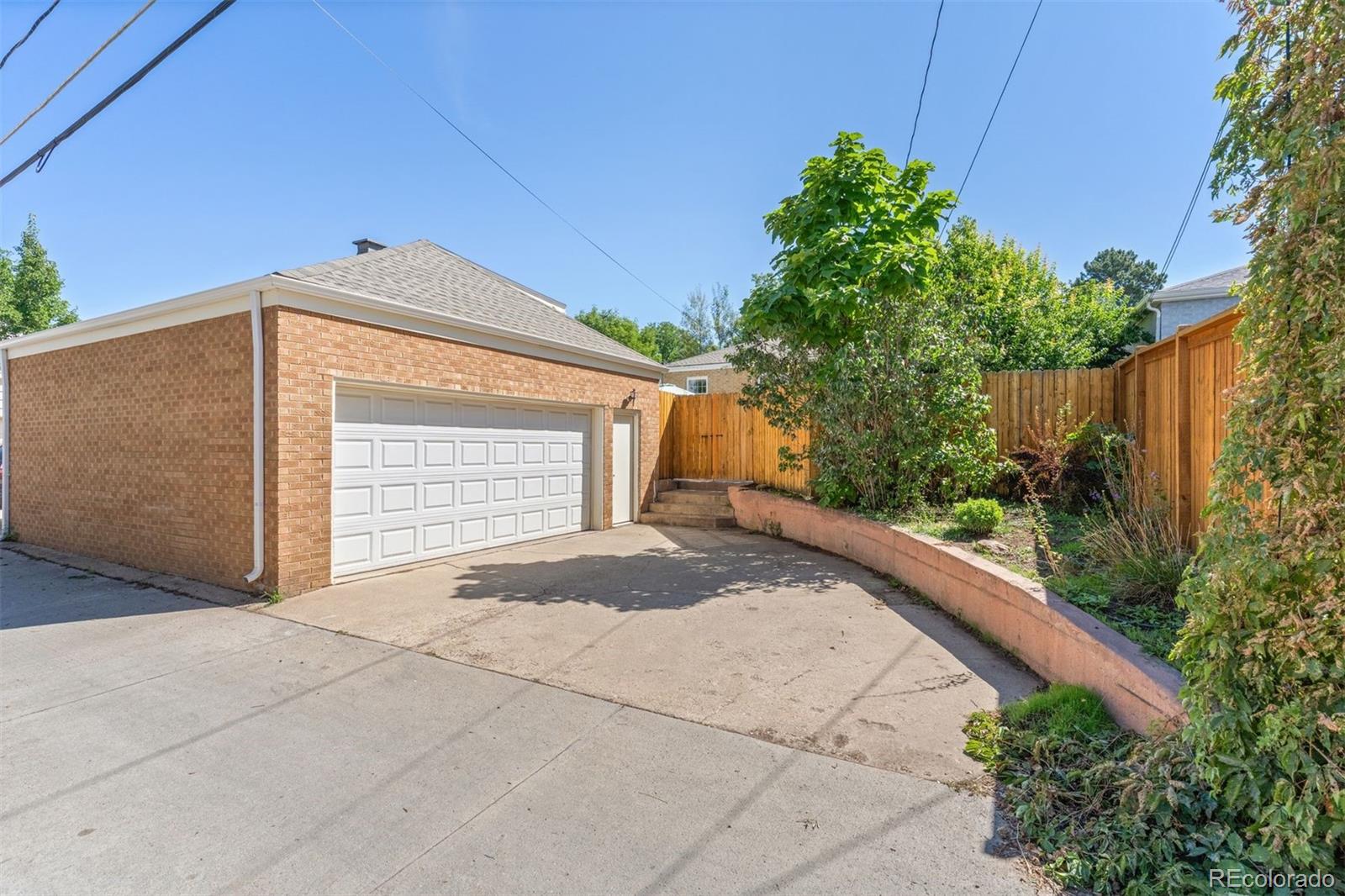 MLS Image #33 for 1085 s adams street,denver, Colorado