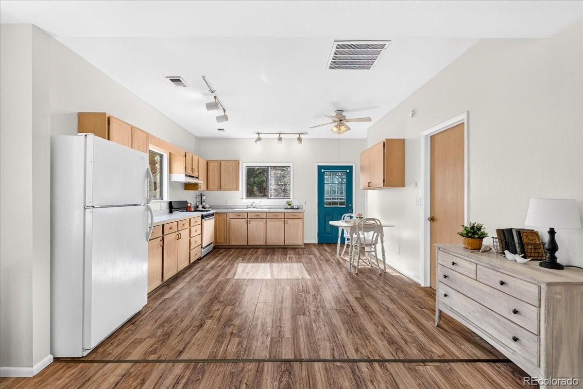 MLS Image #7 for 24389  emerald trail,deer trail, Colorado