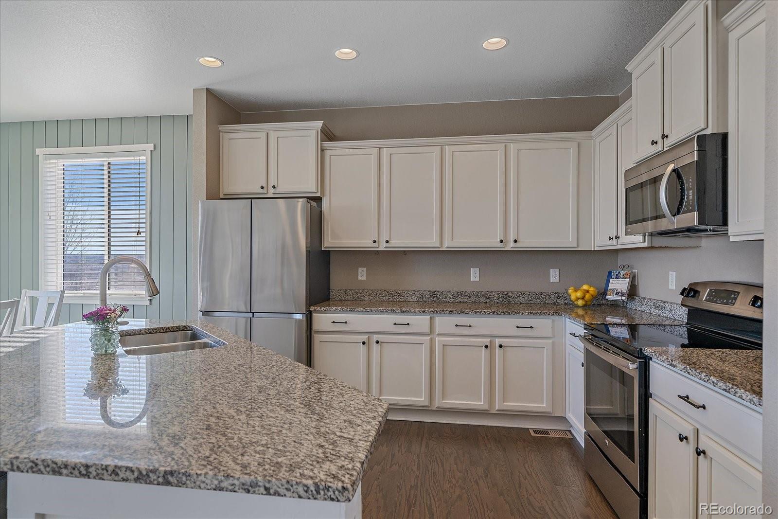 MLS Image #5 for 111  stewart way,erie, Colorado