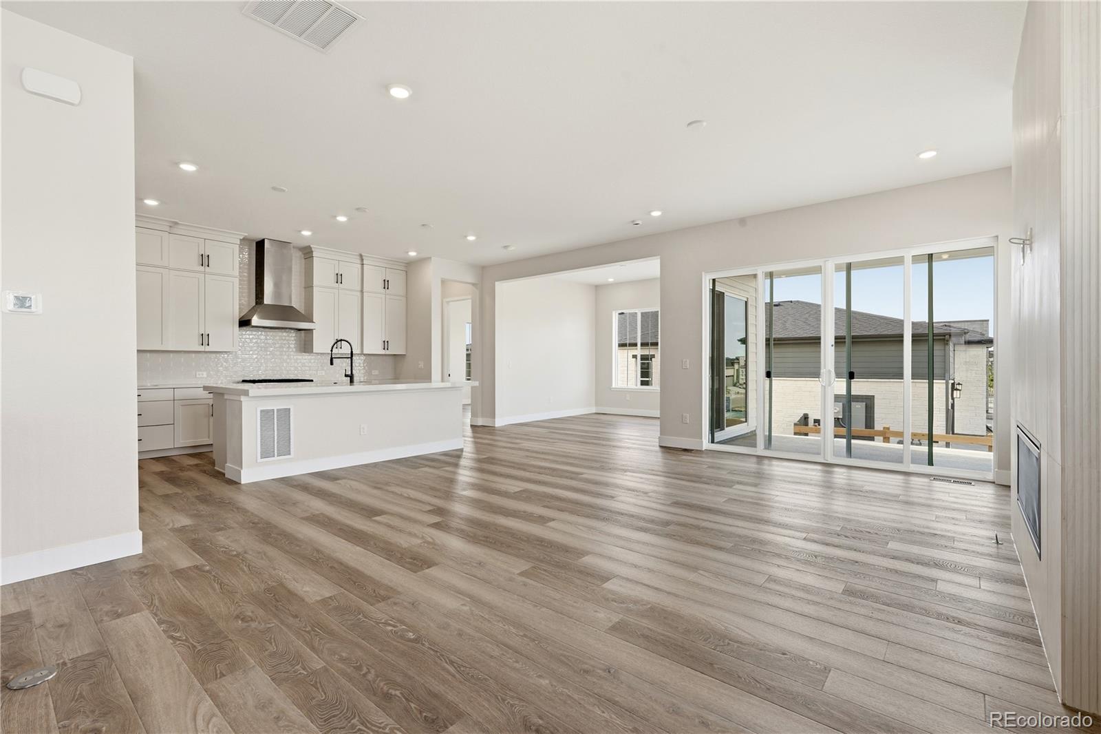 MLS Image #17 for 6843  bridlespur street,castle pines, Colorado
