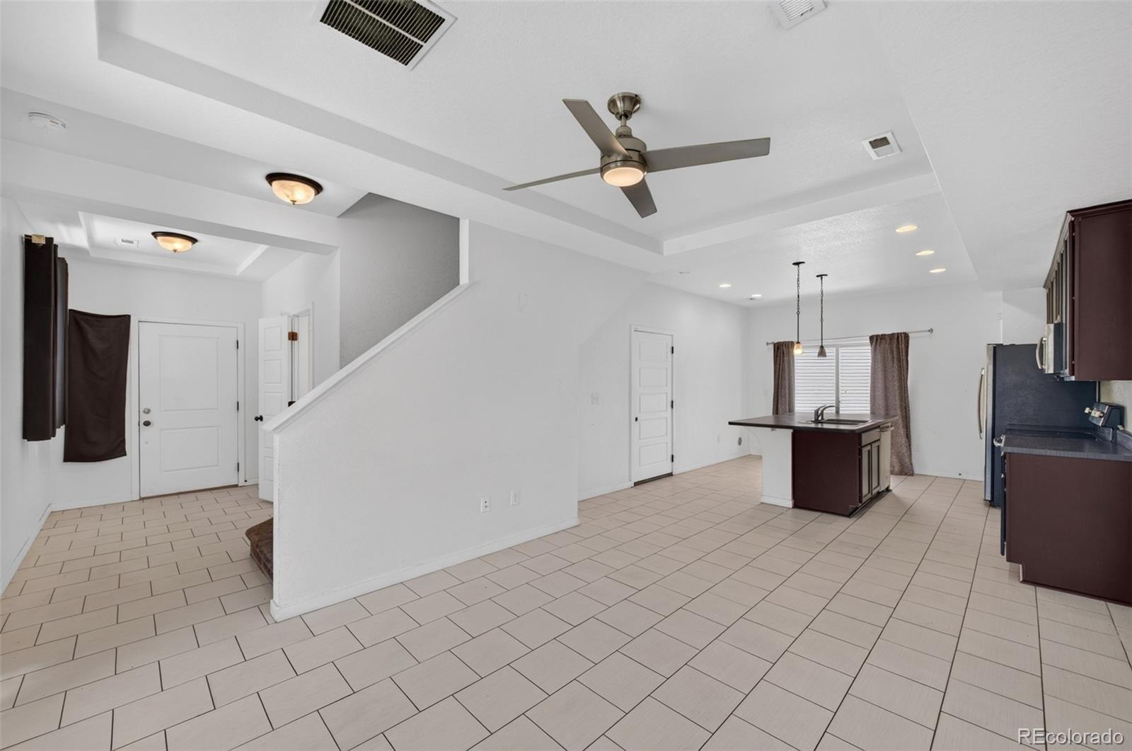MLS Image #13 for 19133 e 54th place,denver, Colorado
