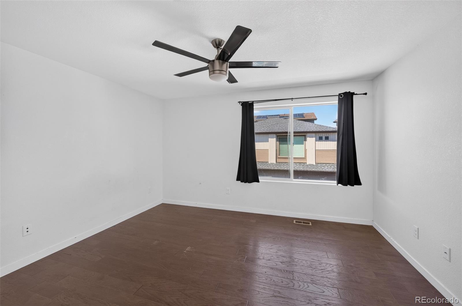 MLS Image #22 for 19133 e 54th place,denver, Colorado