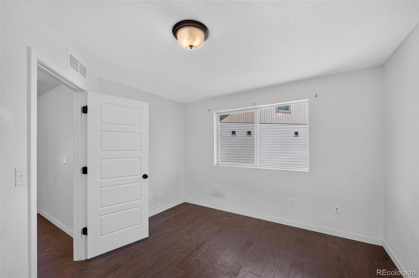MLS Image #32 for 19133 e 54th place,denver, Colorado