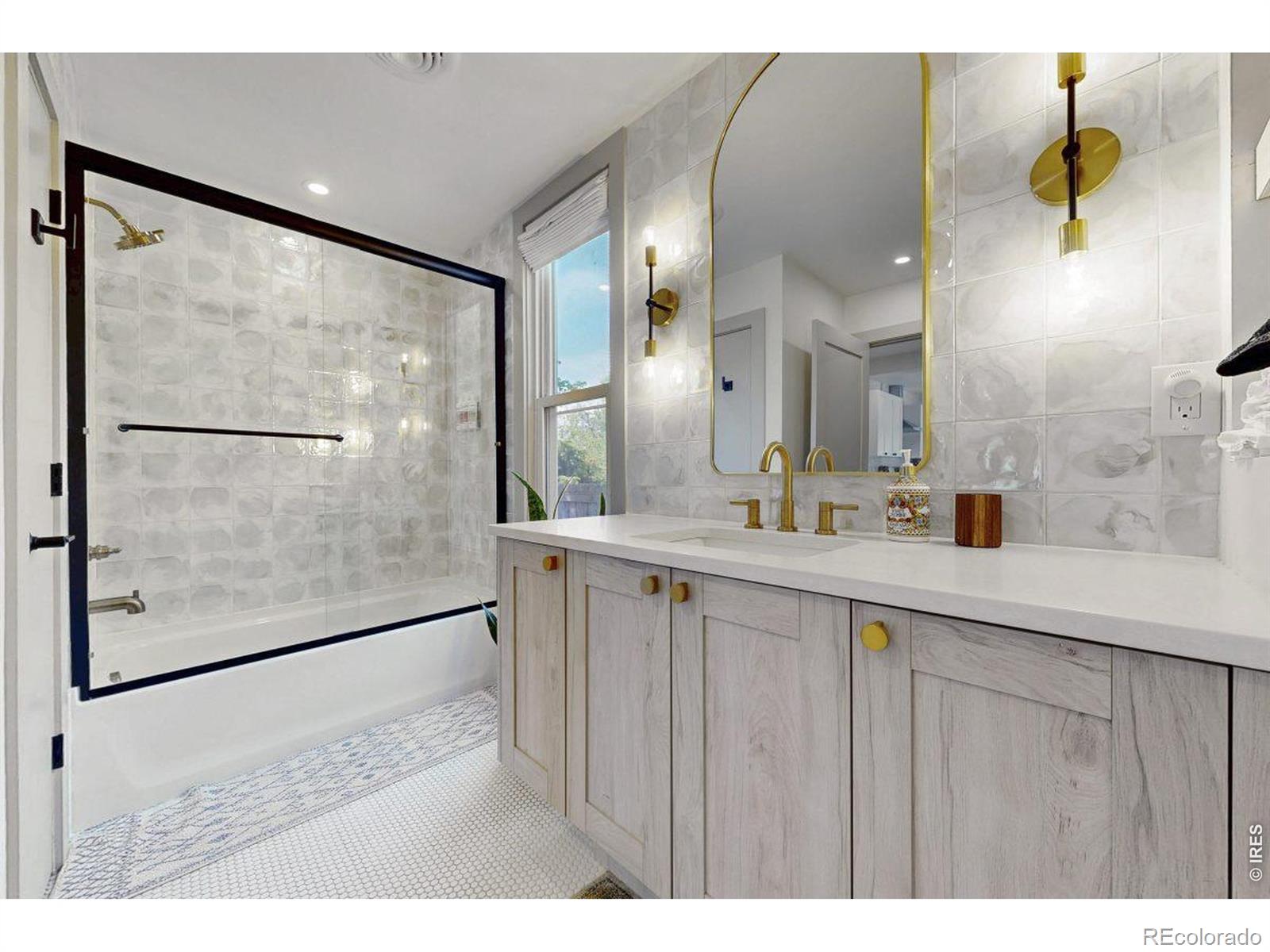 MLS Image #24 for 502 w 4th street,loveland, Colorado