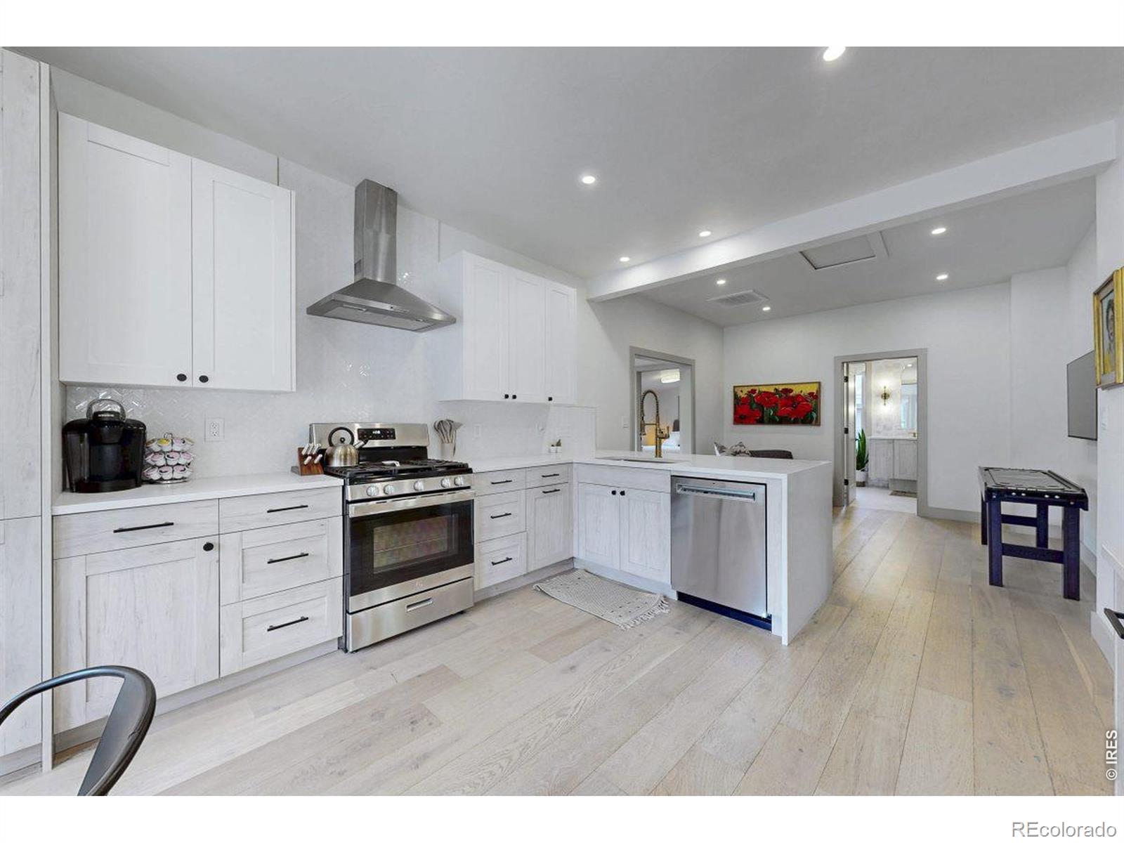 MLS Image #8 for 502 w 4th street,loveland, Colorado