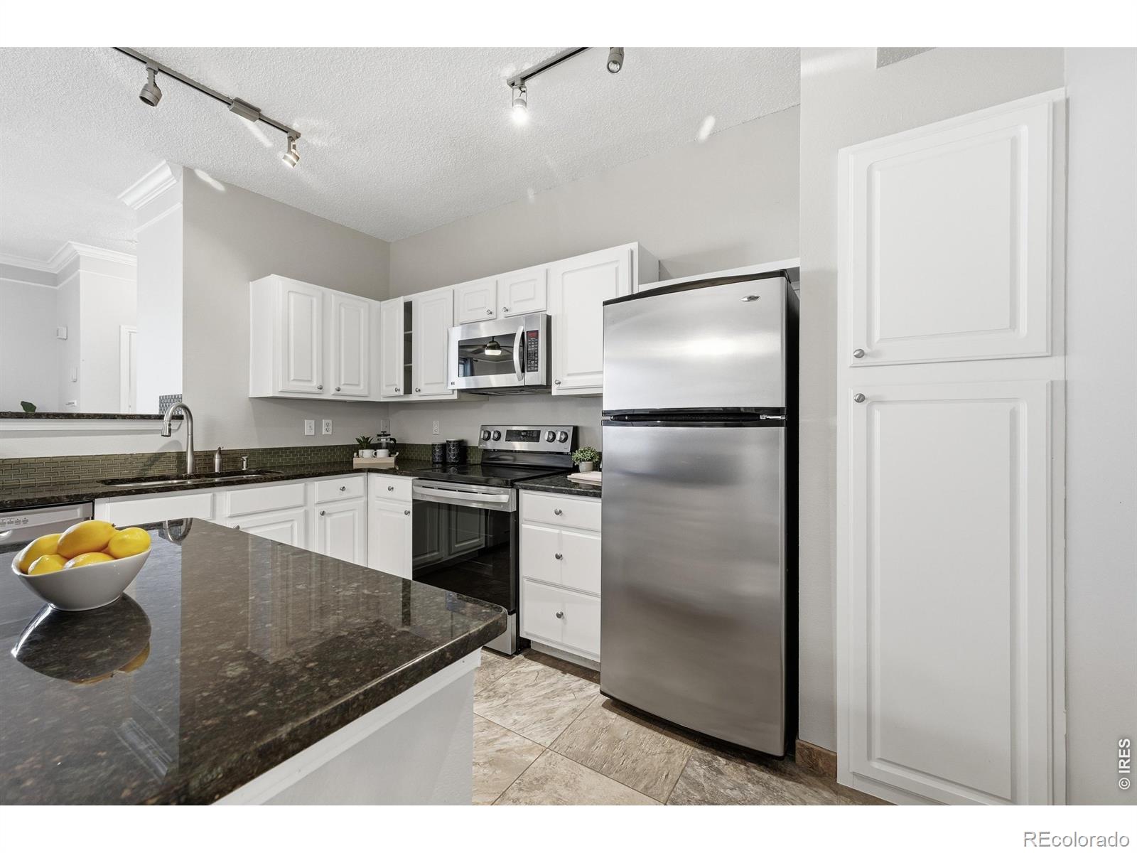 MLS Image #3 for 2040  shamrock drive,superior, Colorado