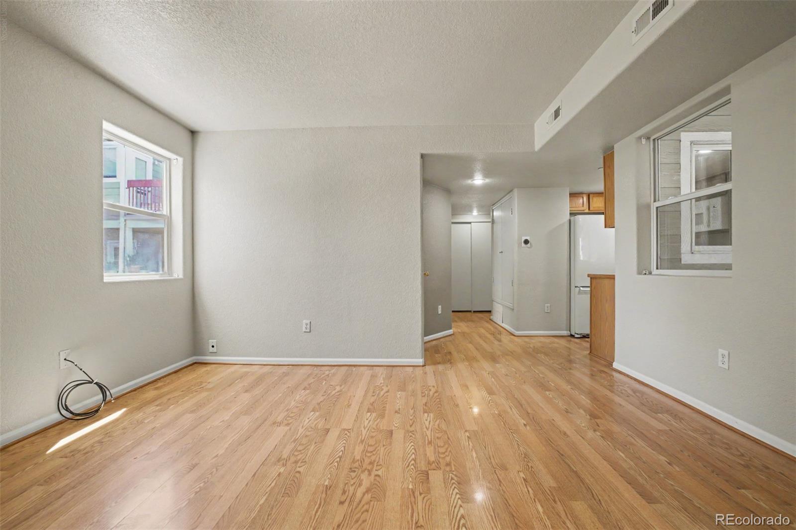 MLS Image #4 for 960 s dawson way,aurora, Colorado