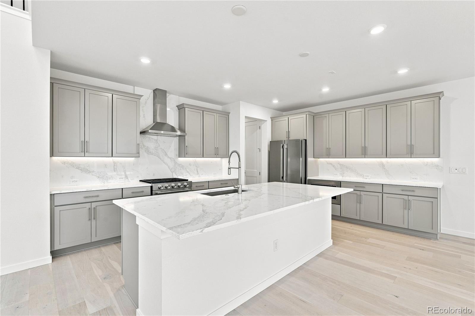 MLS Image #22 for 1211  bridgefield road,castle pines, Colorado
