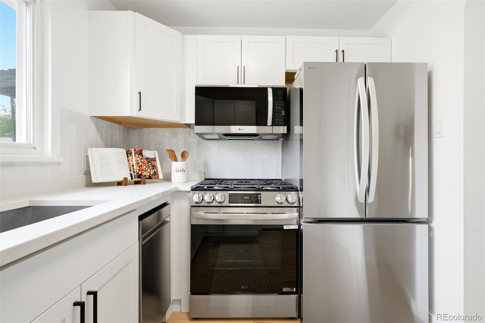 MLS Image #12 for 1815 s adams street,denver, Colorado