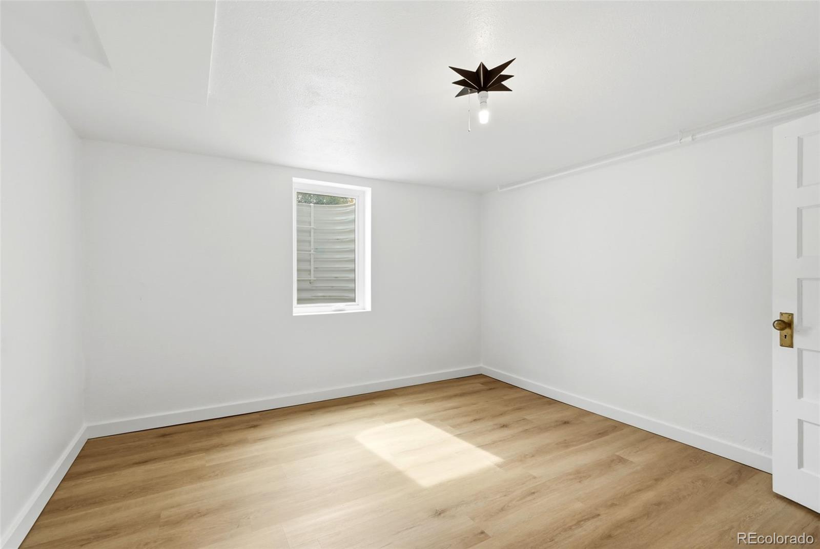 MLS Image #29 for 1815 s adams street,denver, Colorado