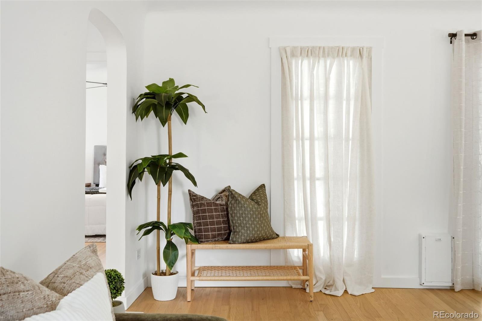 MLS Image #8 for 1815 s adams street,denver, Colorado