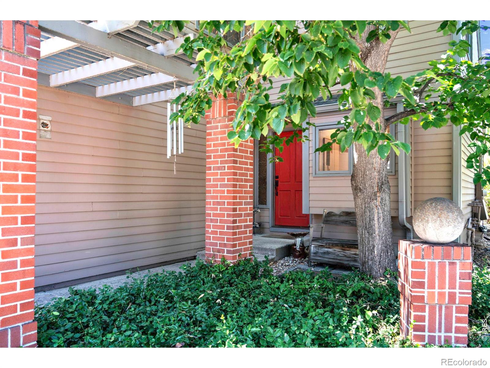 MLS Image #2 for 7298  siena way,boulder, Colorado