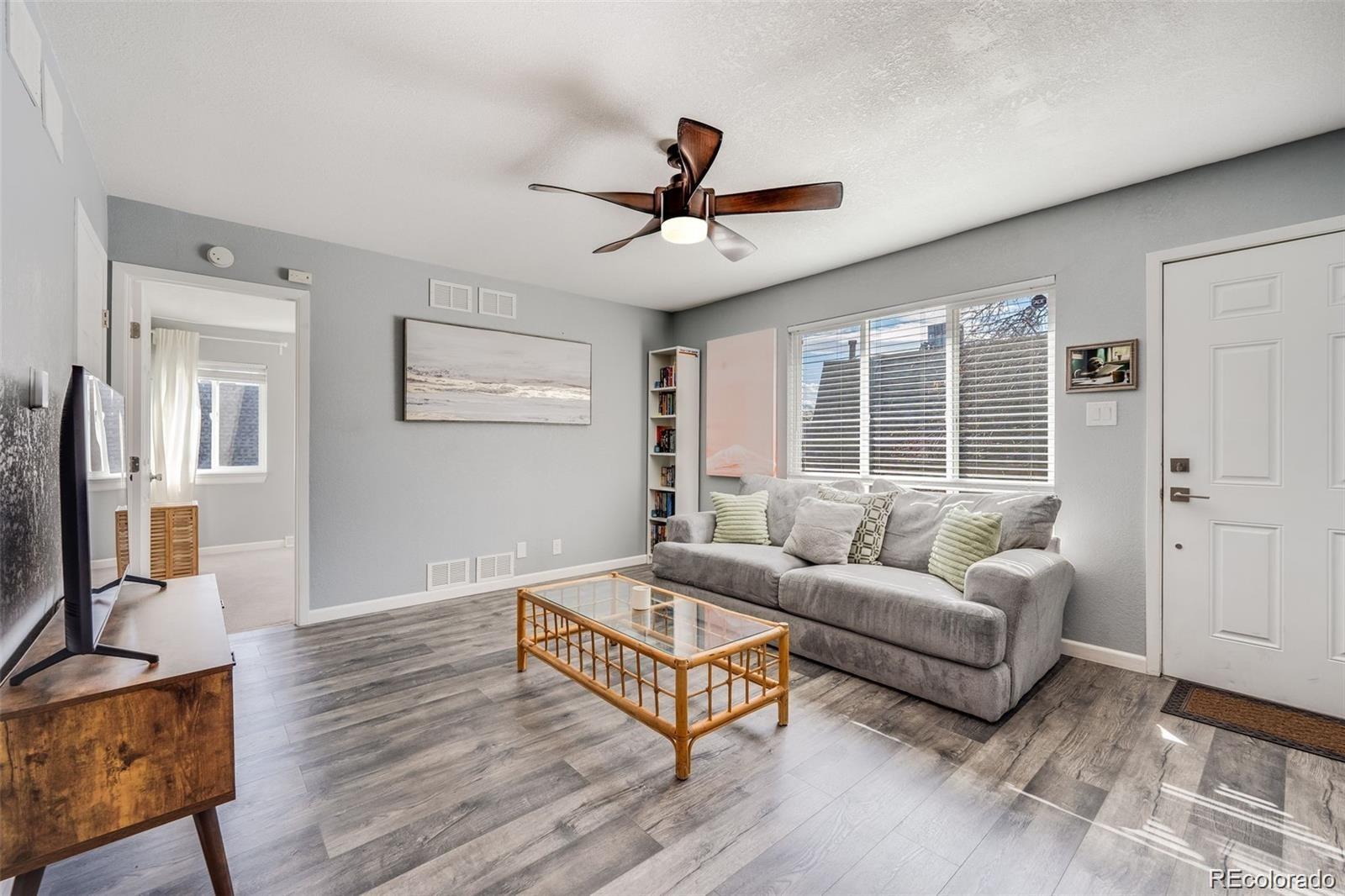 MLS Image #5 for 1135 s oneida street,denver, Colorado