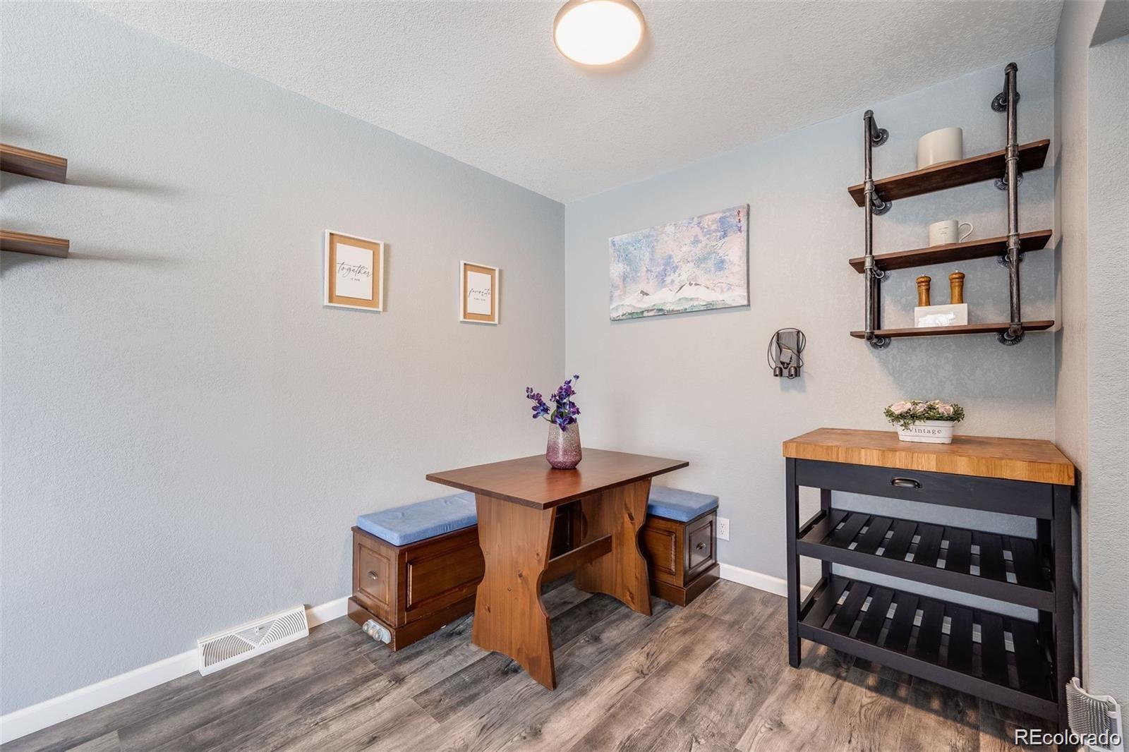 MLS Image #6 for 1135 s oneida street,denver, Colorado