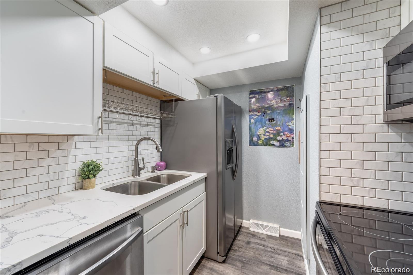 MLS Image #7 for 1135 s oneida street,denver, Colorado