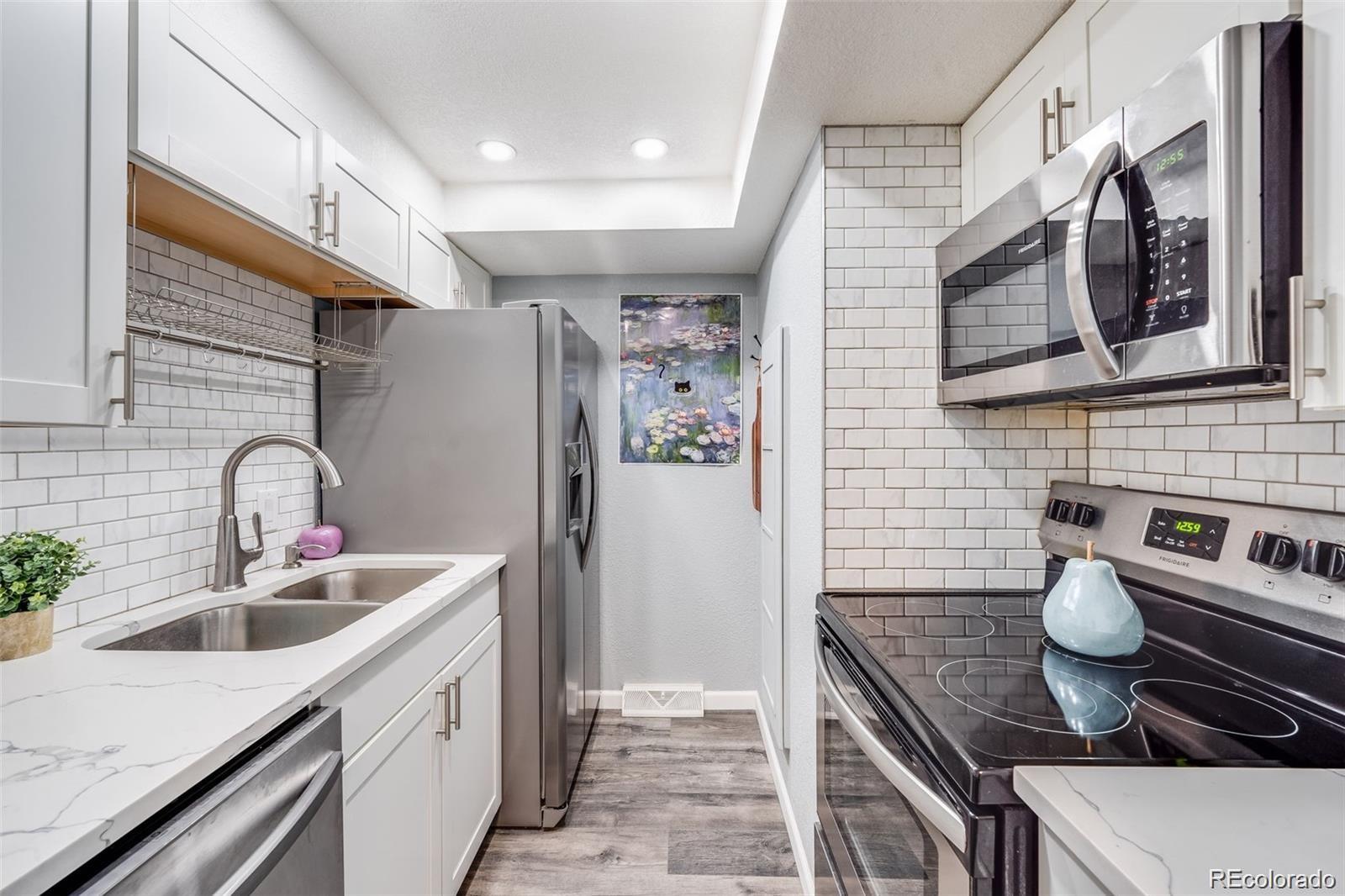 MLS Image #8 for 1135 s oneida street,denver, Colorado