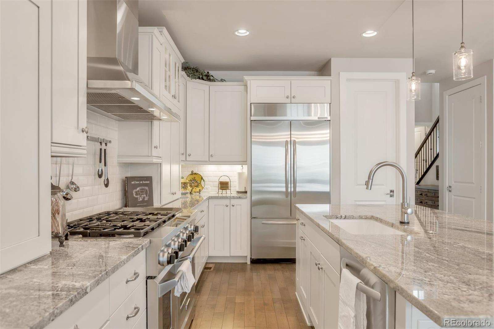 MLS Image #8 for 1135 s grant street,denver, Colorado