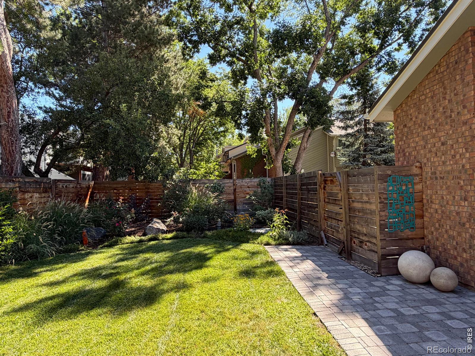 MLS Image #3 for 4957  sundance square,boulder, Colorado