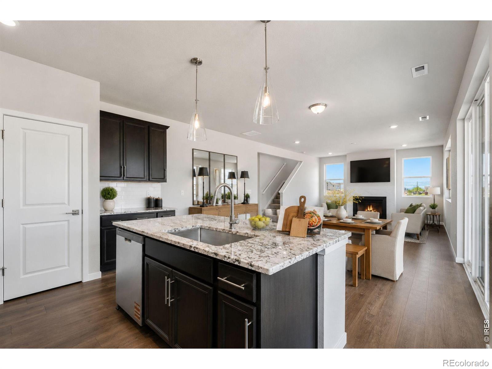 MLS Image #4 for 7331  swan river street,frederick, Colorado