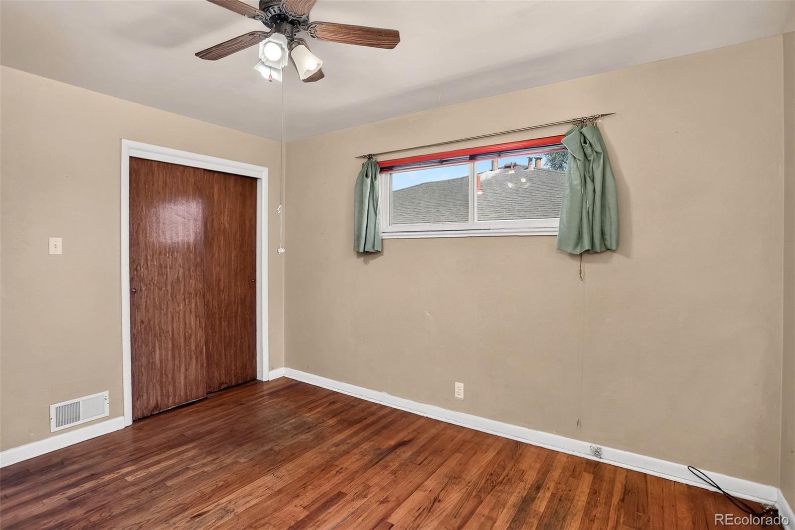 MLS Image #19 for 1520 s corona street,denver, Colorado
