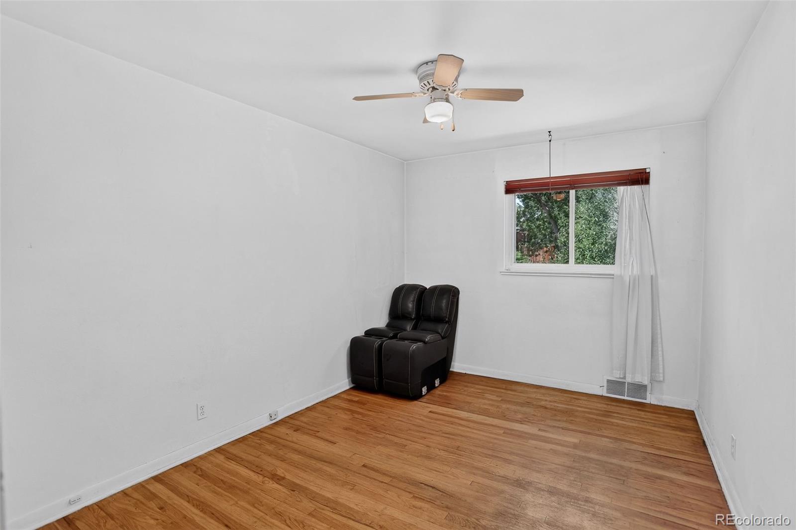 MLS Image #25 for 1520 s corona street,denver, Colorado