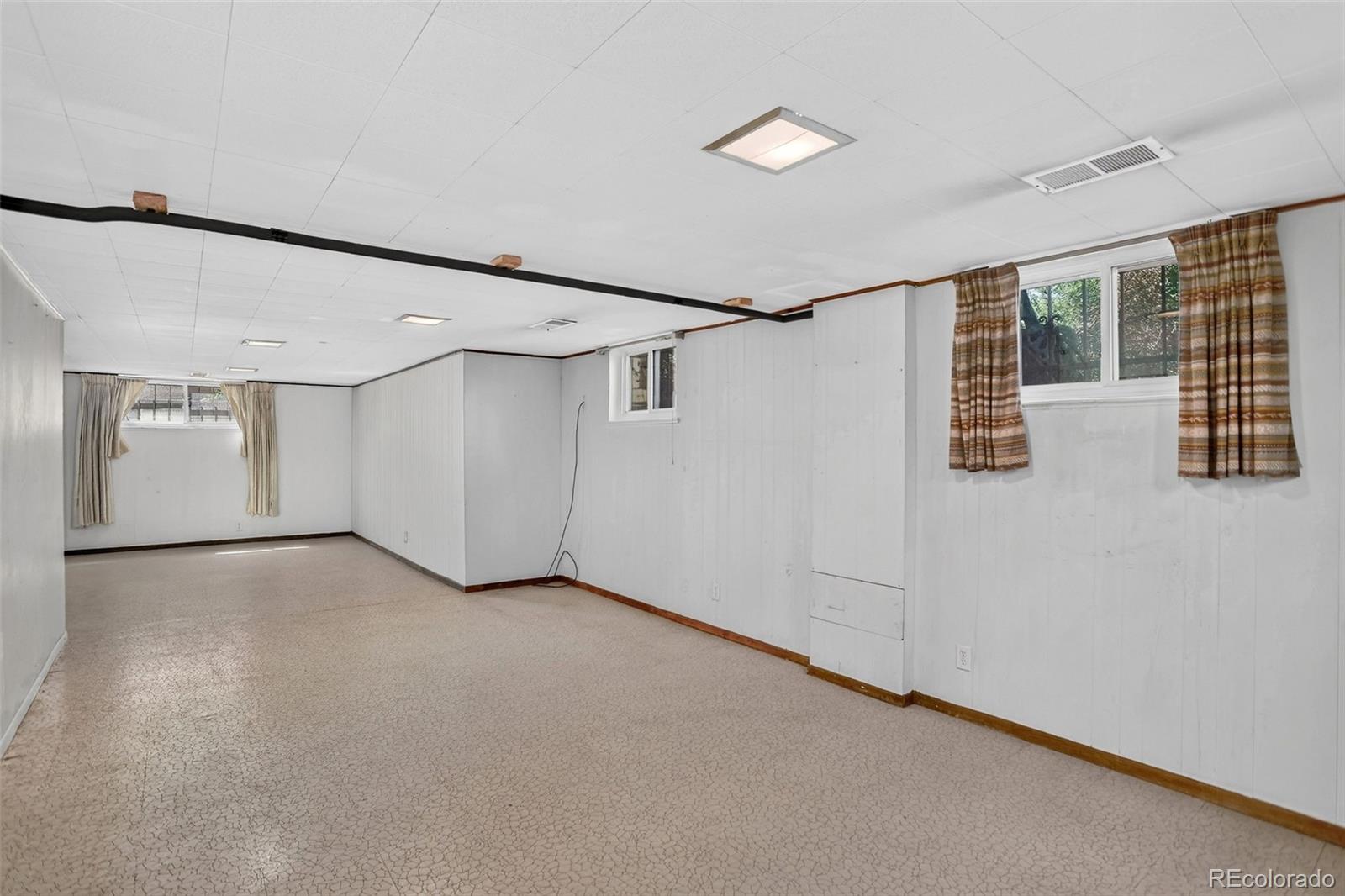 MLS Image #26 for 1520 s corona street,denver, Colorado
