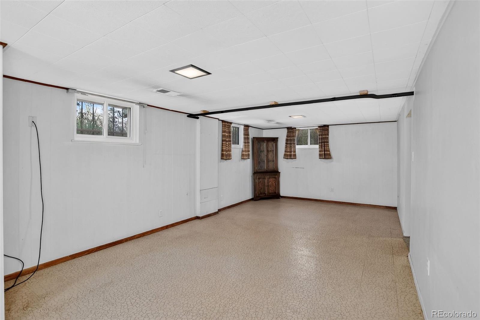 MLS Image #29 for 1520 s corona street,denver, Colorado