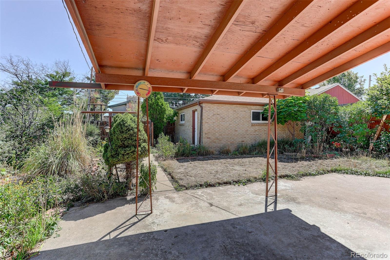 MLS Image #42 for 1520 s corona street,denver, Colorado