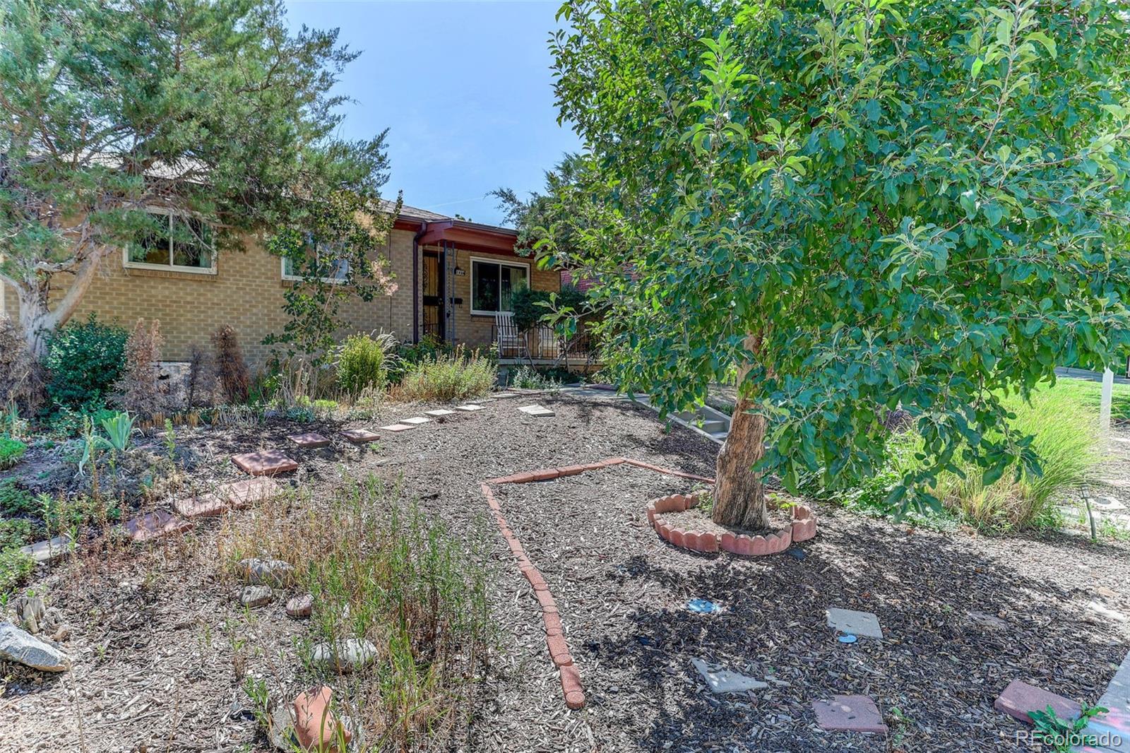 MLS Image #5 for 1520 s corona street,denver, Colorado