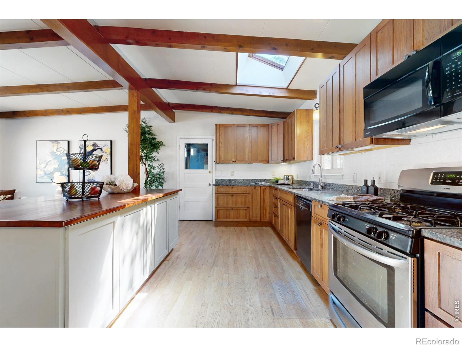 MLS Image #9 for 1411 s douglas avenue,loveland, Colorado